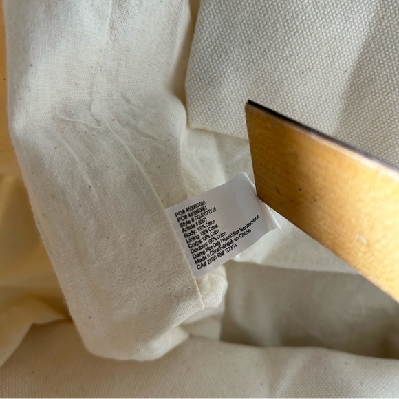 Aritzia Canvas Tote Bag - Picture 8 of 12